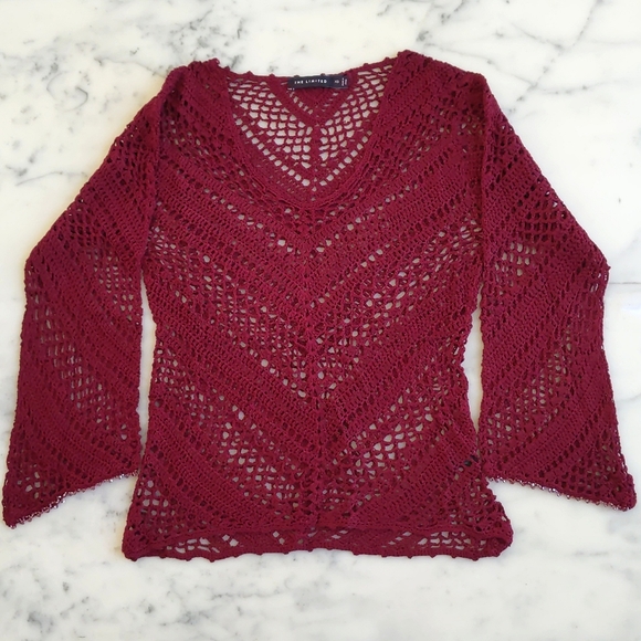 NWOT. The Limited Silk Rayon V-Neck Long Sleeve Crochet Sweater w/Beads on Cuff. - Picture 3 of 6